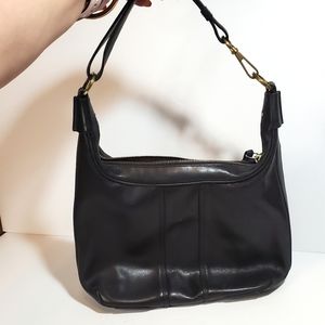 Coach Black Leather Shoulder Bag 6950 Basic Staple Neutral